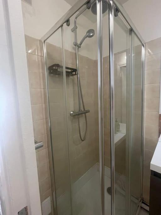 Nice Flat St Germain En Laye Centre 30 Minutes To Paris Saint-Germain-en-Laye Buitenkant foto