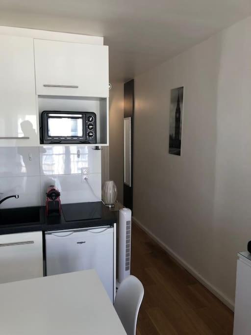 Nice Flat St Germain En Laye Centre 30 Minutes To Paris Saint-Germain-en-Laye Buitenkant foto