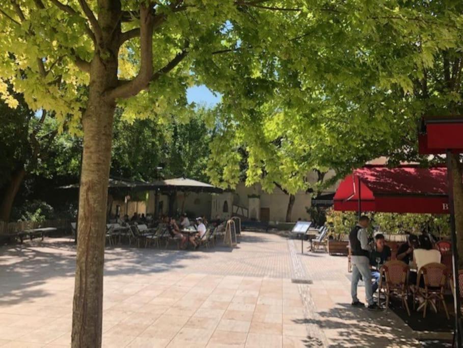 Nice Flat St Germain En Laye Centre 30 Minutes To Paris Saint-Germain-en-Laye Buitenkant foto