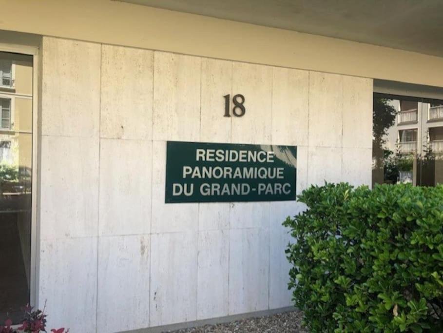 Nice Flat St Germain En Laye Centre 30 Minutes To Paris Saint-Germain-en-Laye Buitenkant foto